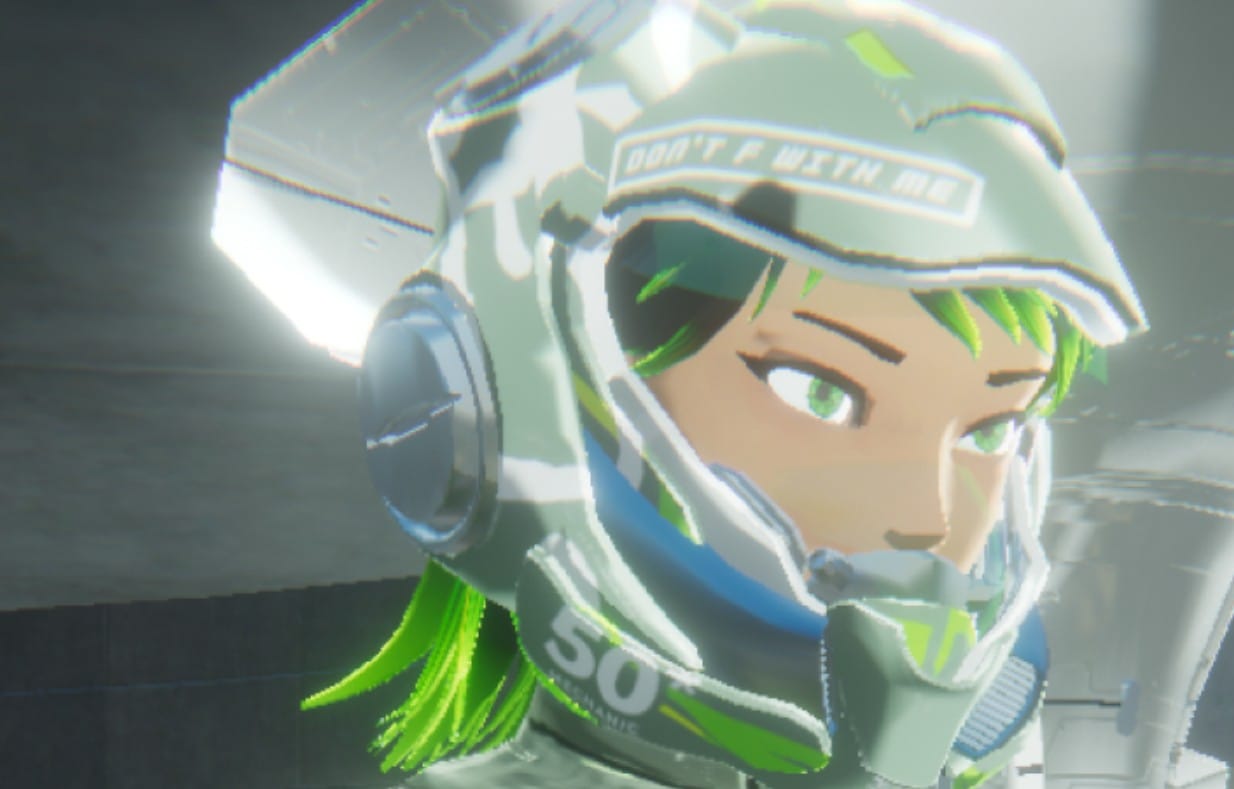 Зеленоглаза Фиксер в 1000xRESIST очень любопытна