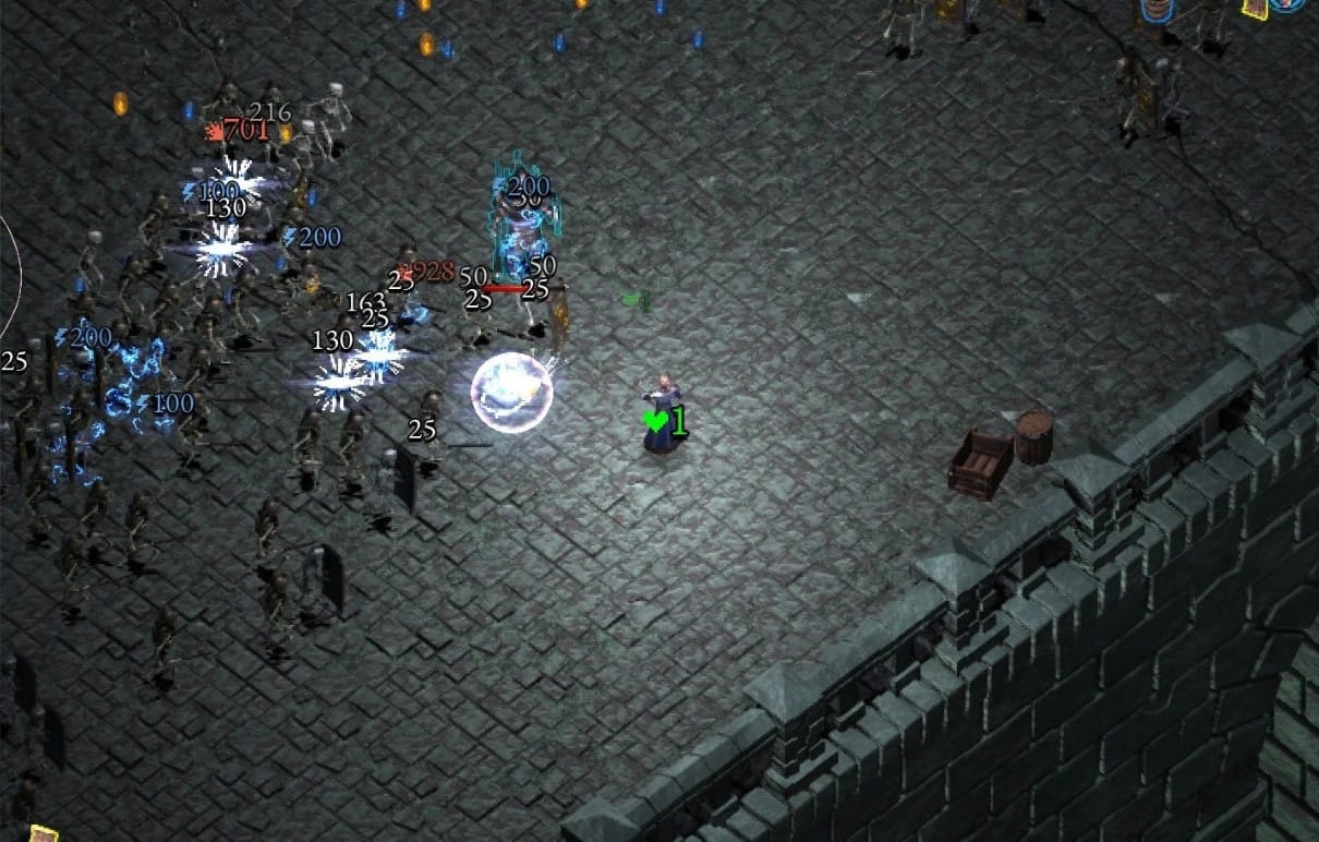 Волшебница Halls of Torment имеет не большой запас здоровья