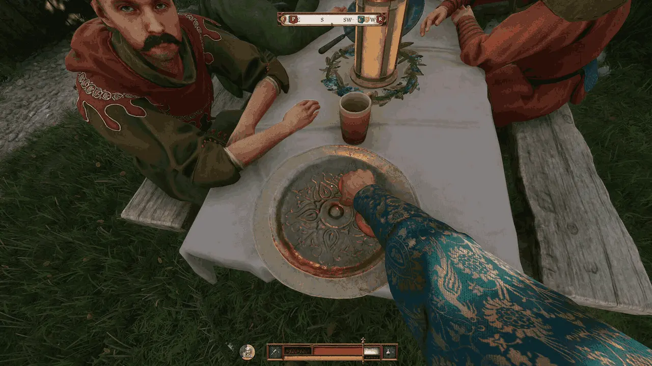 персонаж ложит яблоко на блюдце в Kingdom Come: Deliverance 2