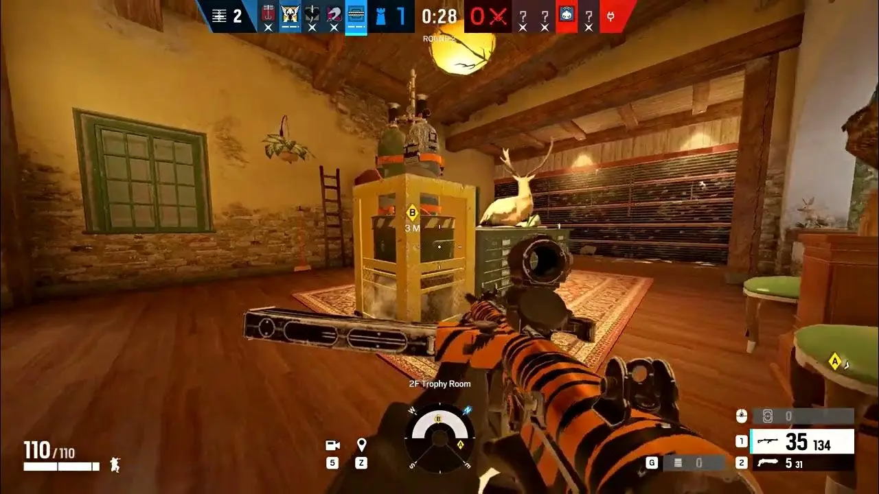 автомат тигрового цвета в Rainbow Six Siege
