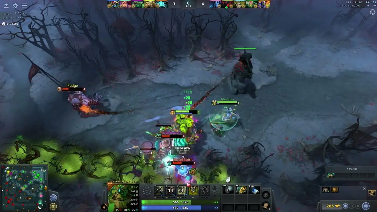 персонажи бродят в лесу в Dota 2