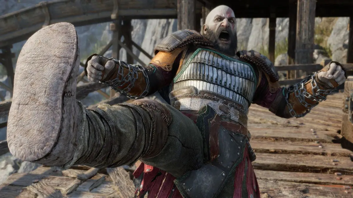 удар правой от Кратоса в God of War: Ragnarok